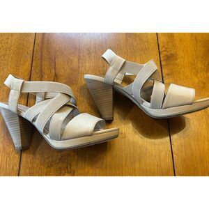 Solanz Tan Strappy Platform Block Heel Sandals Size 10